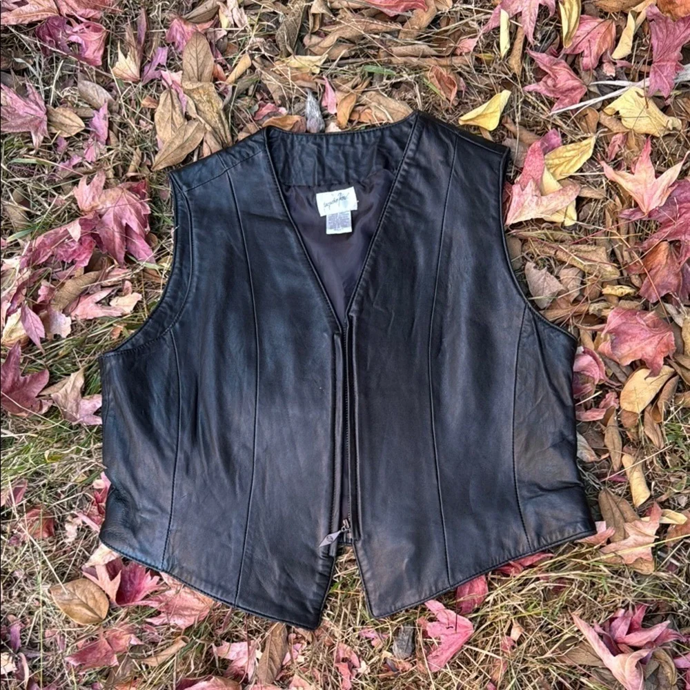 Vintage Black Leather Vest by Jaqueline Ferrar size medium / large